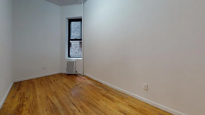 Rented by Bond New York | media 15