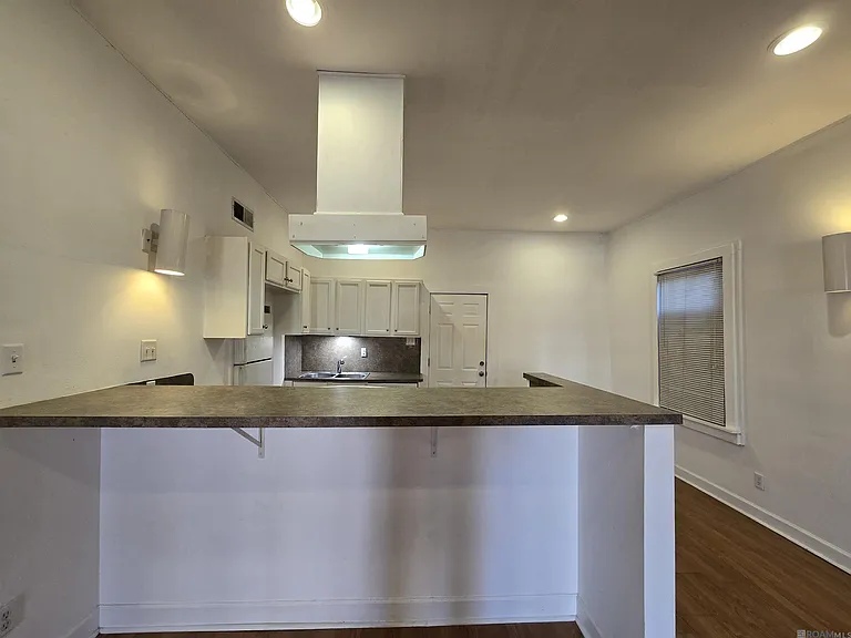 924 France St — Photo 5