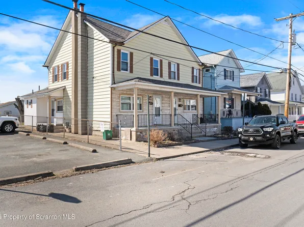 302-304 Vine St, Old Forge, PA 18518