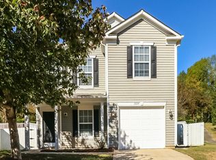 2604 Dapple Ct, Charlotte, NC 28215