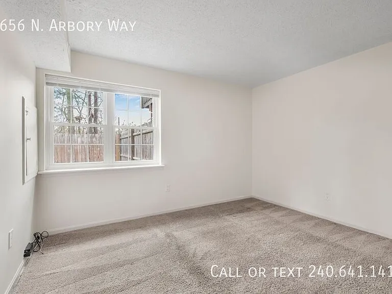 7656 N Arbory Way — Photo 7