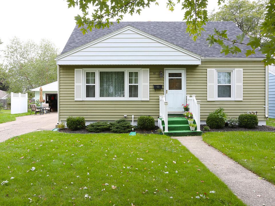1st image of 92 Sharon Dr