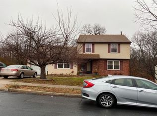 1 Sunset Dr, Clementon, NJ 08021