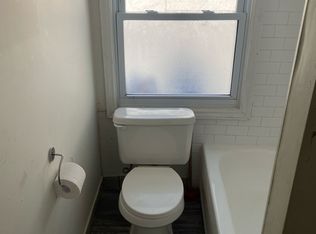 705 Moy Ave #2, Windsor, ON N9A 2N5