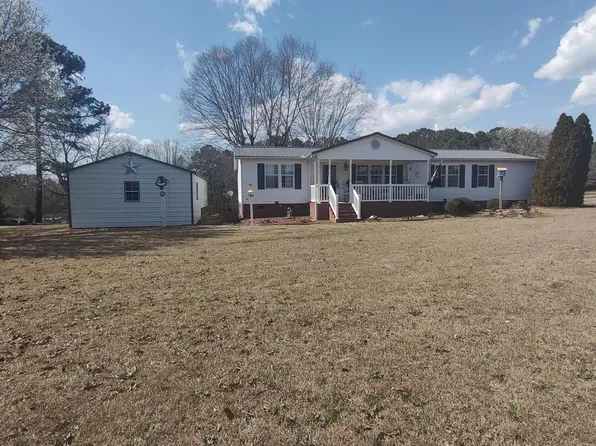 2960 Federal Rd, Benson, NC 27504
