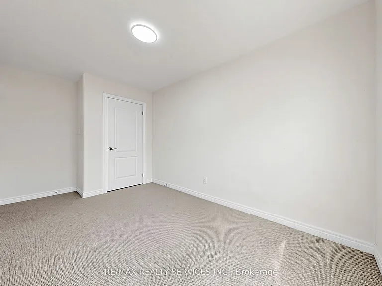 19 Sea Drifter Cres — Photo 35