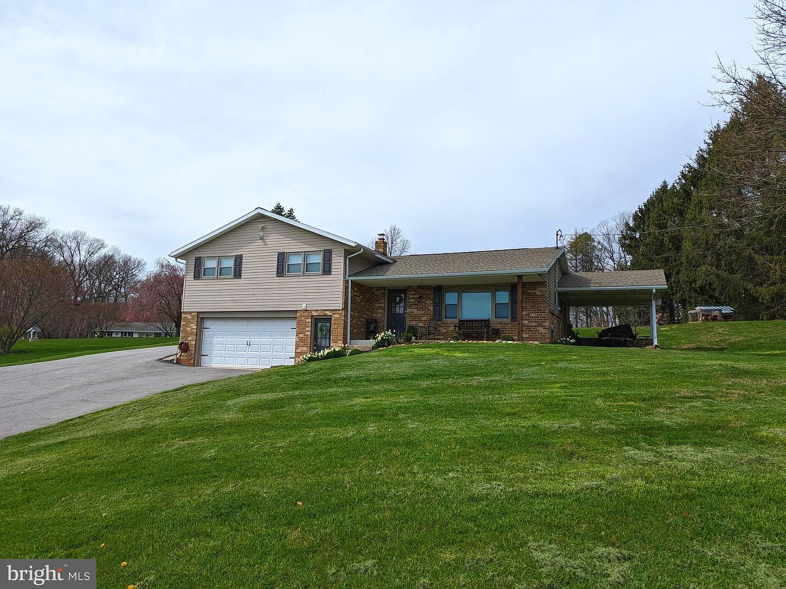 6184 Glatfelters Station Rd, Seven Valleys, PA 17360 Zillow