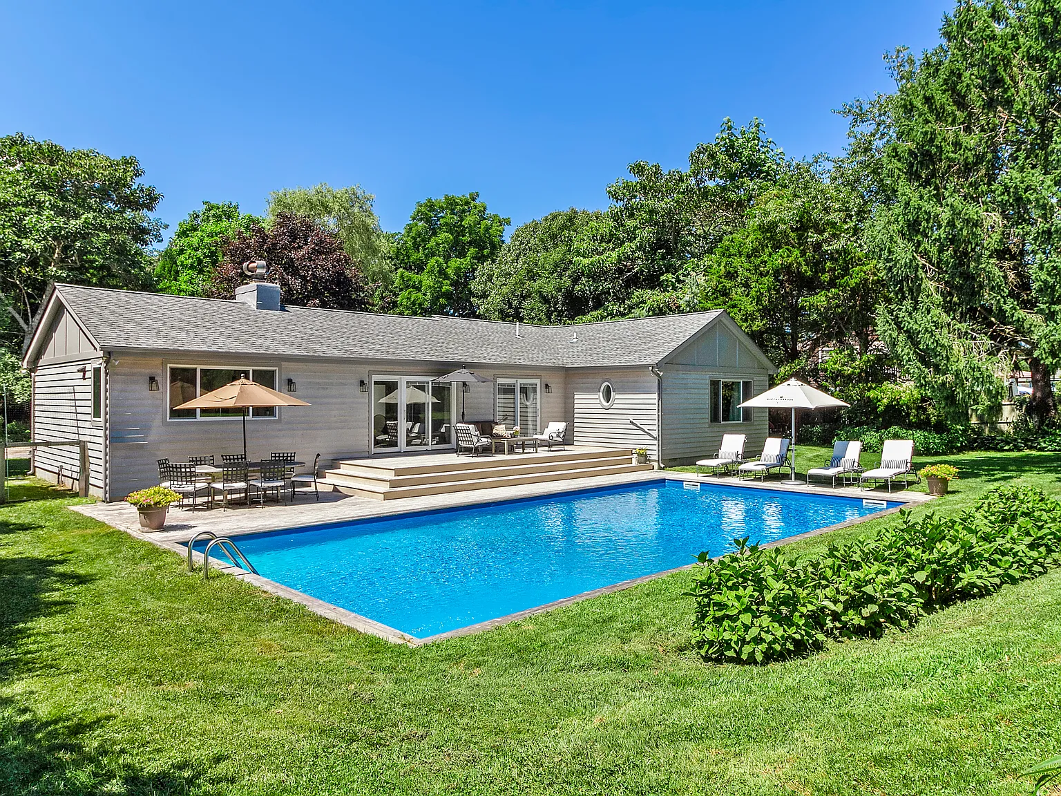 2 Weeks in the Hamptons -Summer 2026 — Photo 1