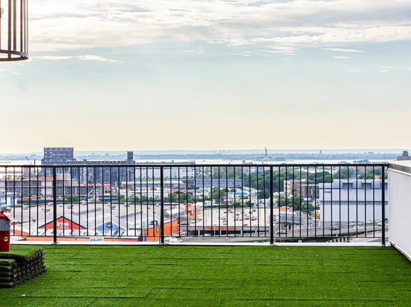 584 Fourth Avenue image 36 of 40