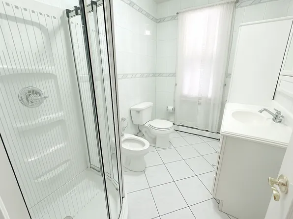 361 Humboldt Street image 8 of 9