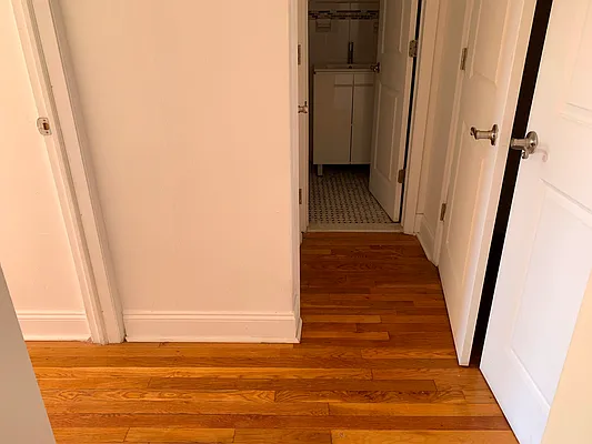 Rented by Corcoran | media 27