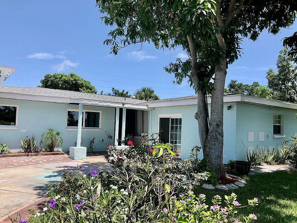 700 Jacaranda Street Merritt