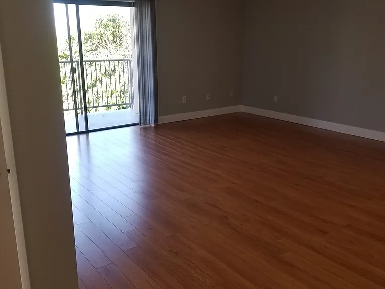 Vinton Villas — Photo 6