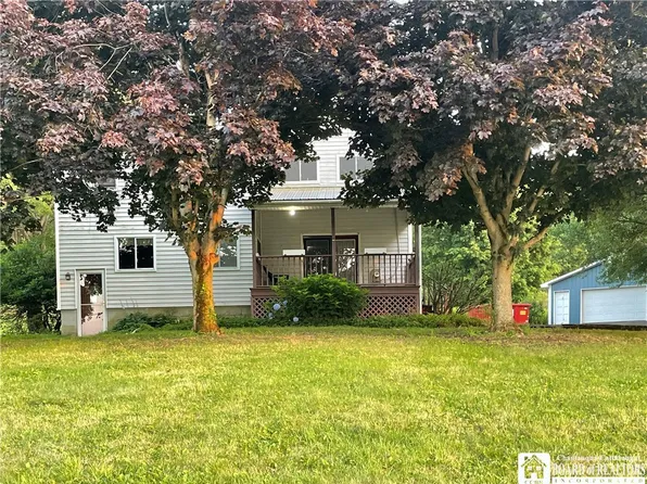 12453 Flood Rd, Randolph, NY 14772