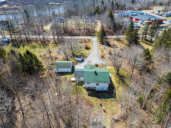 3rd image of 89 Weymouth Falls Rd