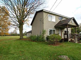 1464 W Stanley Rd, Mount Morris, MI 48458