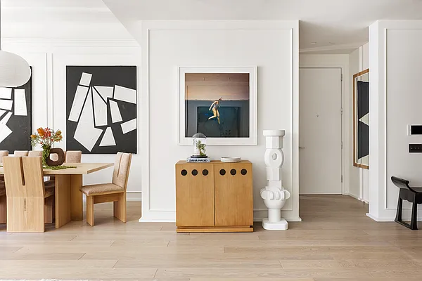 Sold by Compass | media 6