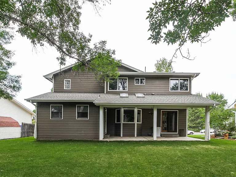 1724 Tanglewood Dr — Photo 22