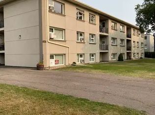 139 Angus Rd #1A, Regina, SK S4R5E4