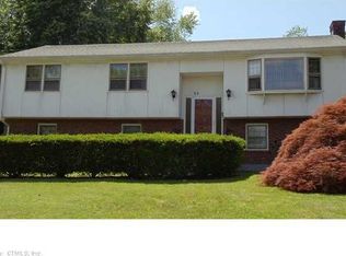 93 Richard Rd, Rocky Hill, CT 06067