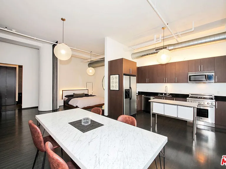 1645 N Vine St #603 — Photo 28