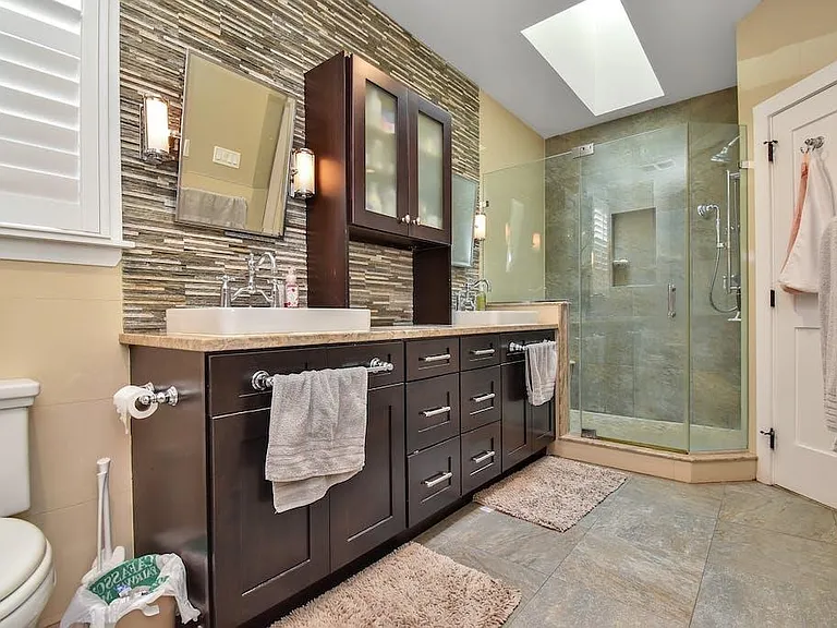 14 Lydia Dr — Photo 11