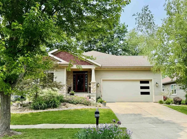 2659 Dungarvan Road, Fitchburg, WI 53711