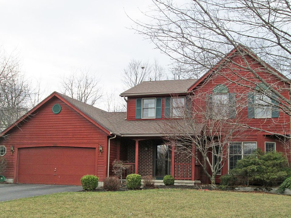 1st image of 221 Briarwood Ln