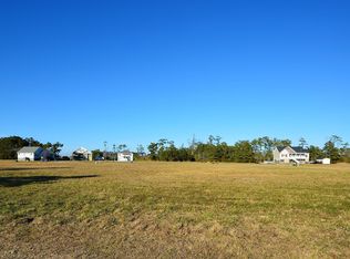 109 Jade St, Beaufort, NC 28516