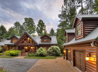 300 Stoney River Ln, Suches, GA 30572