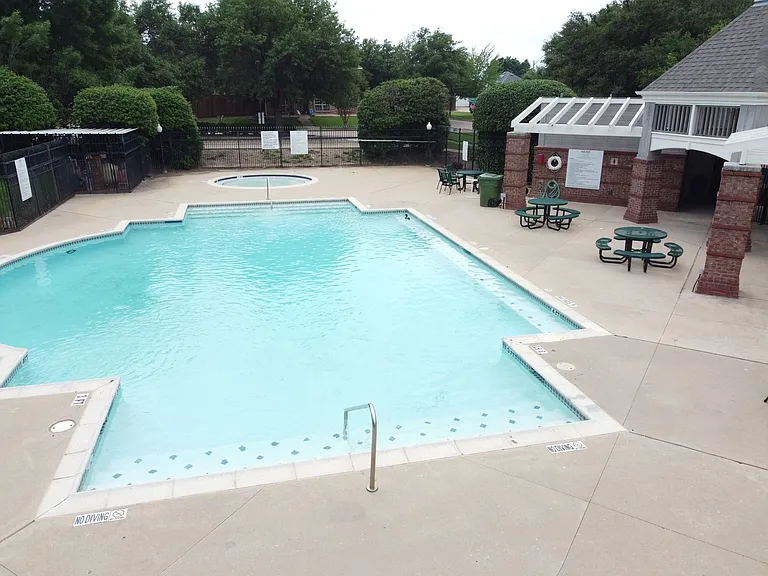 4320 Palmdale Dr — Photo 42