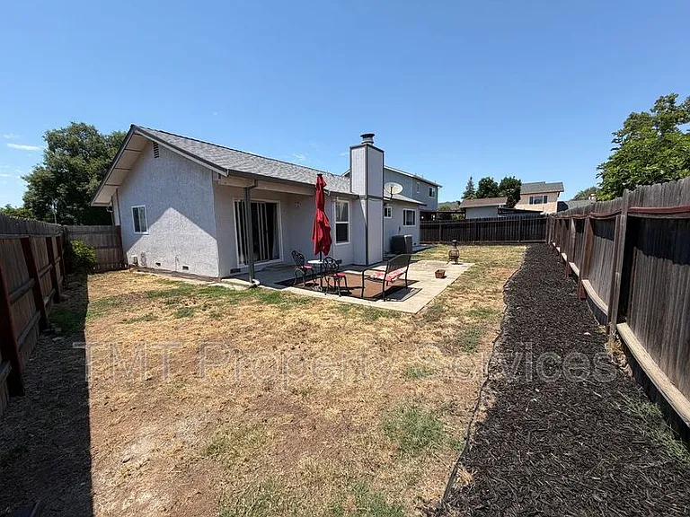 8272 Kilmer Cir — Photo 2