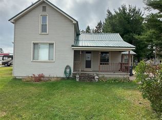 103 Arbor St, Kalkaska, MI 49646