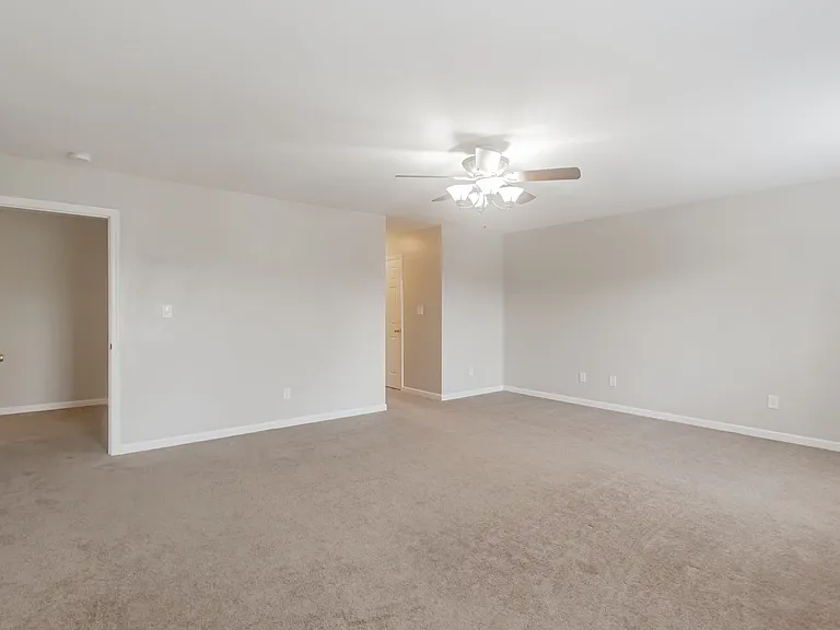 125 Cloverwood Dr SW — Photo 21
