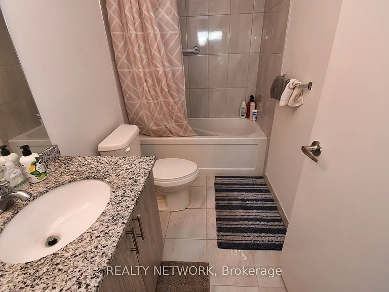 16 Markle Cres #313 — Photo 15