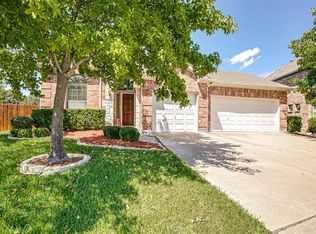 719 Buck Dr, Fate, TX 75087