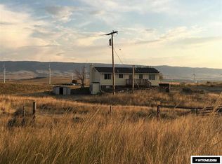7290 Sand Dune Dr, Evansville, WY 82636