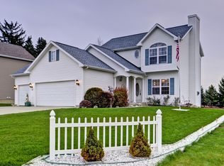 1658 Lona Ct SW, Wyoming, MI 49519