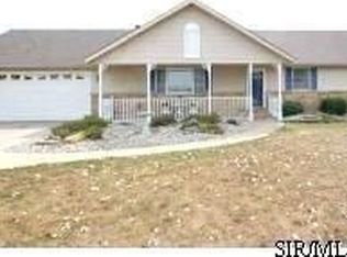3278 Daiber Ln, Highland, IL