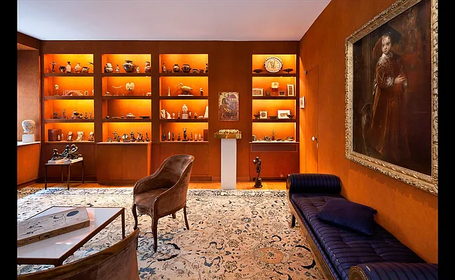 Sold by Douglas Elliman | media 4