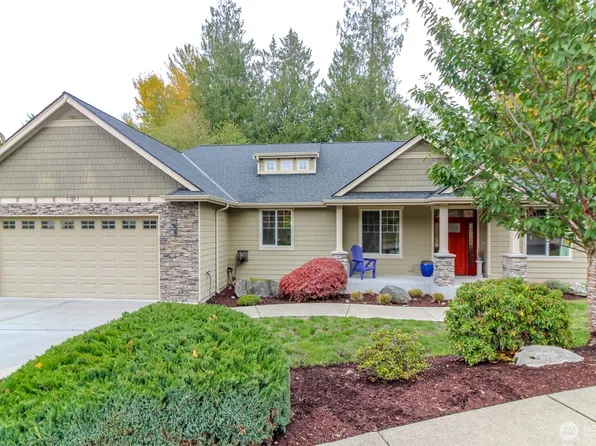 8043 E Aguilar Court, Port Orchard, WA 98366