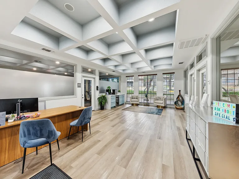 Leasing Office