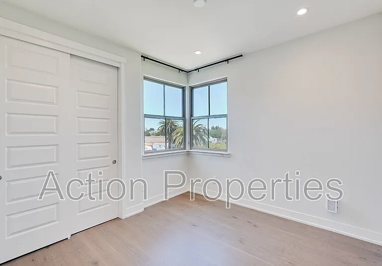 2388 Toledo Ter — Photo 21