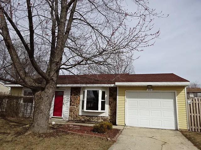 956 Copley Ln photo 1