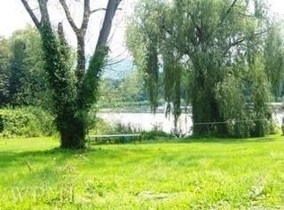 60 Plymouth Rd, Fishkill, NY 12524