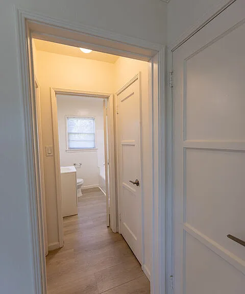 1940 S Robertson Blvd #1 — Photo 16