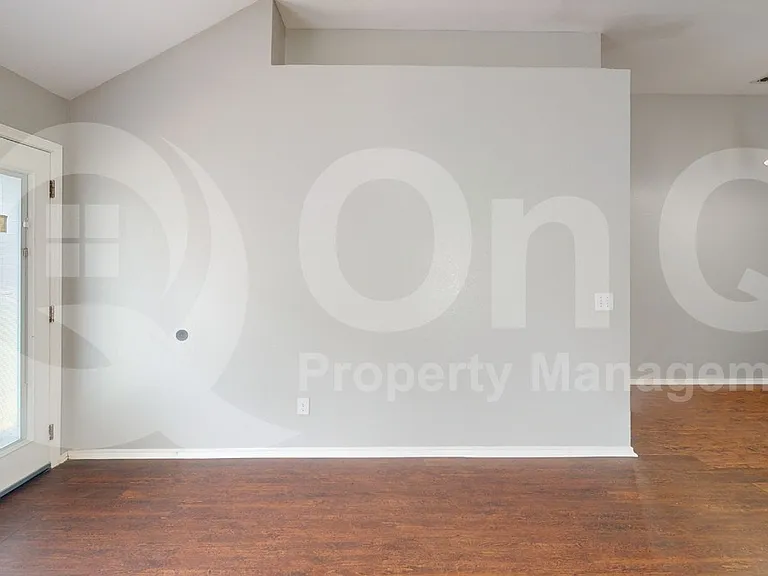 207 Lake Wichita Dr — Photo 5