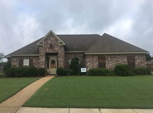 117 Victoria Ln, Clinton, MS 39056