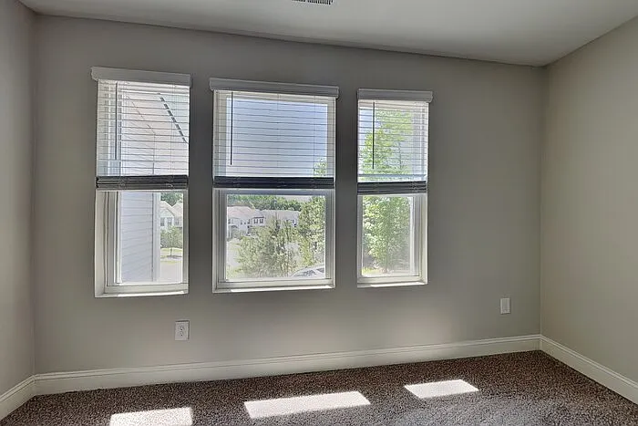 3490 Landshire View Ln — Photo 12