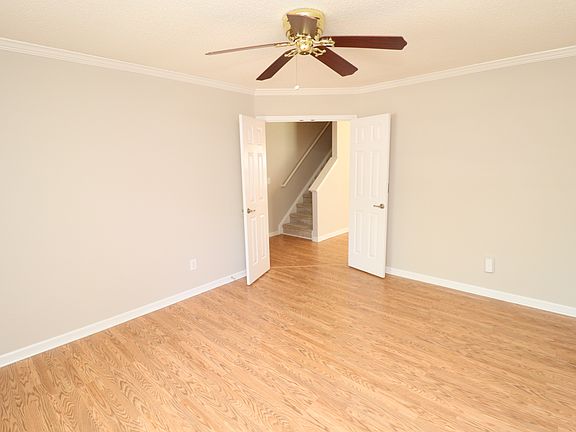 5th image of 217 Hartshorn Ct